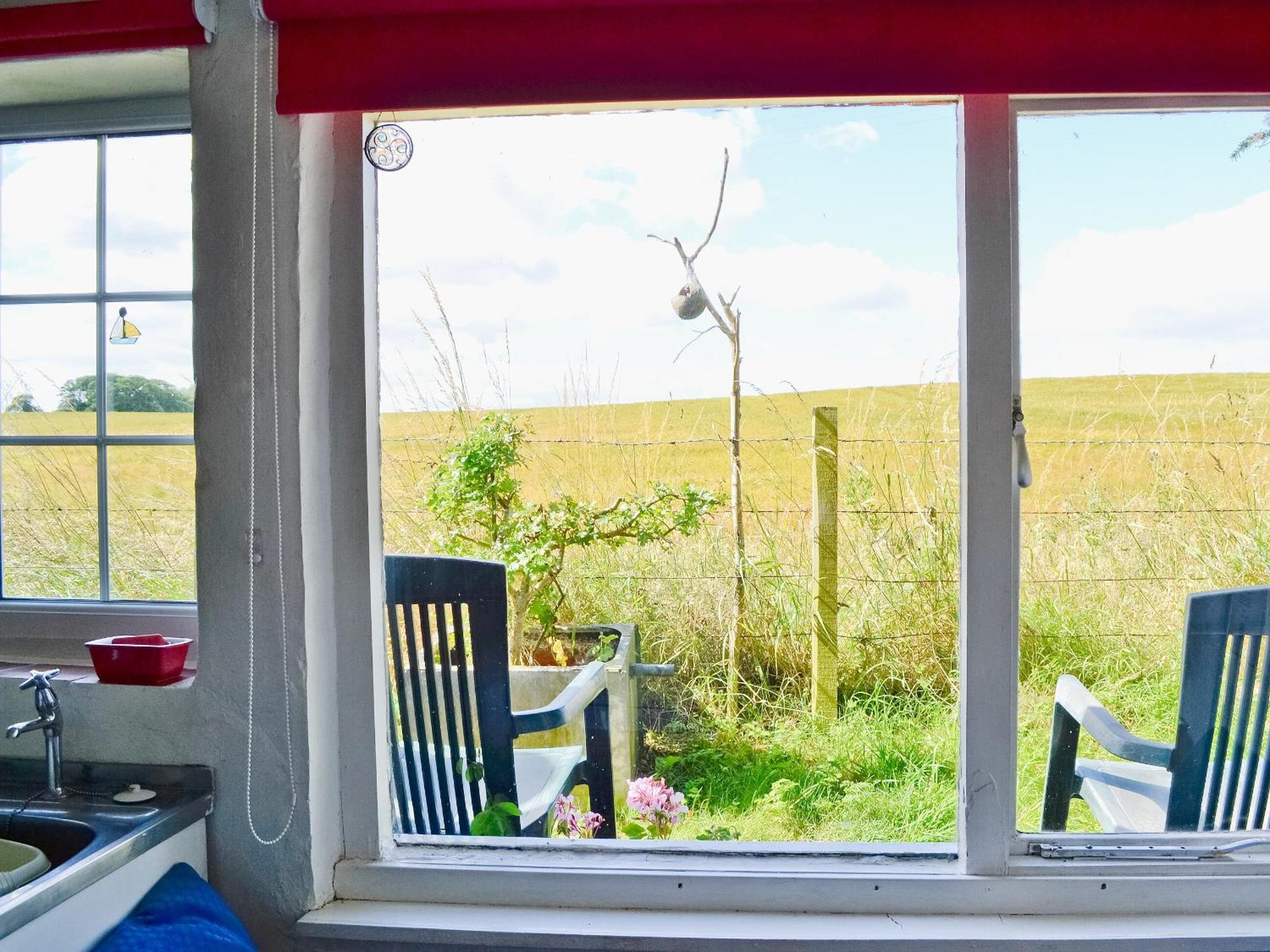 The Cottage Saint Cyrus Екстериор снимка