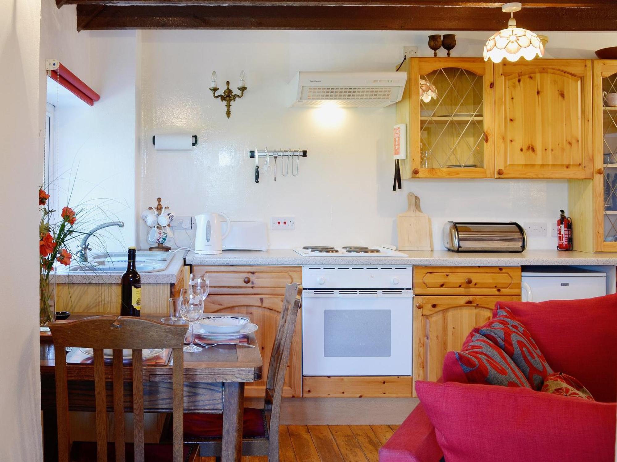 The Cottage Saint Cyrus Екстериор снимка