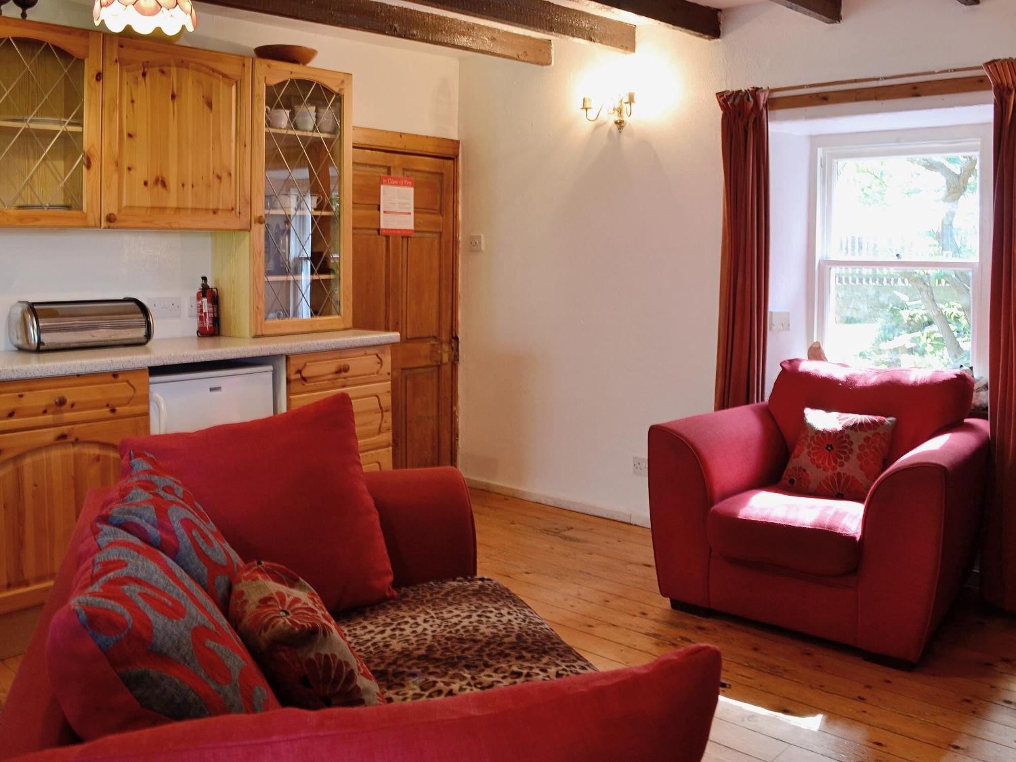 The Cottage Saint Cyrus Екстериор снимка
